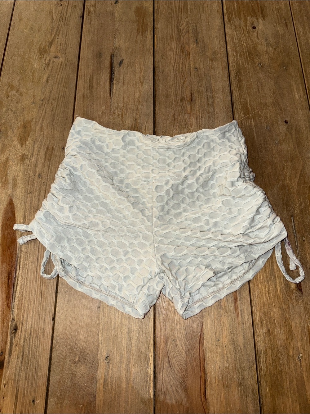 Women’s White Textured Bike Shorts